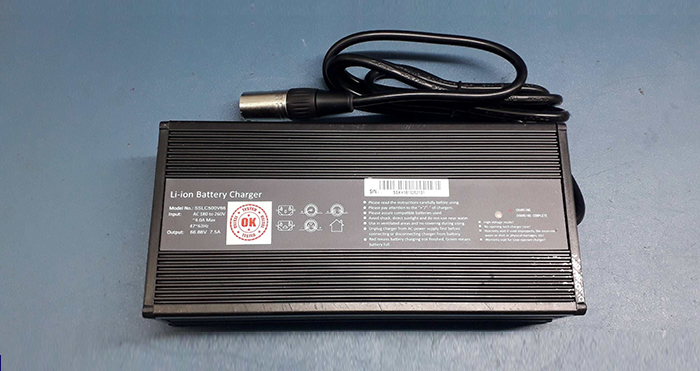 li-ion-battery-charger-60v-img-2